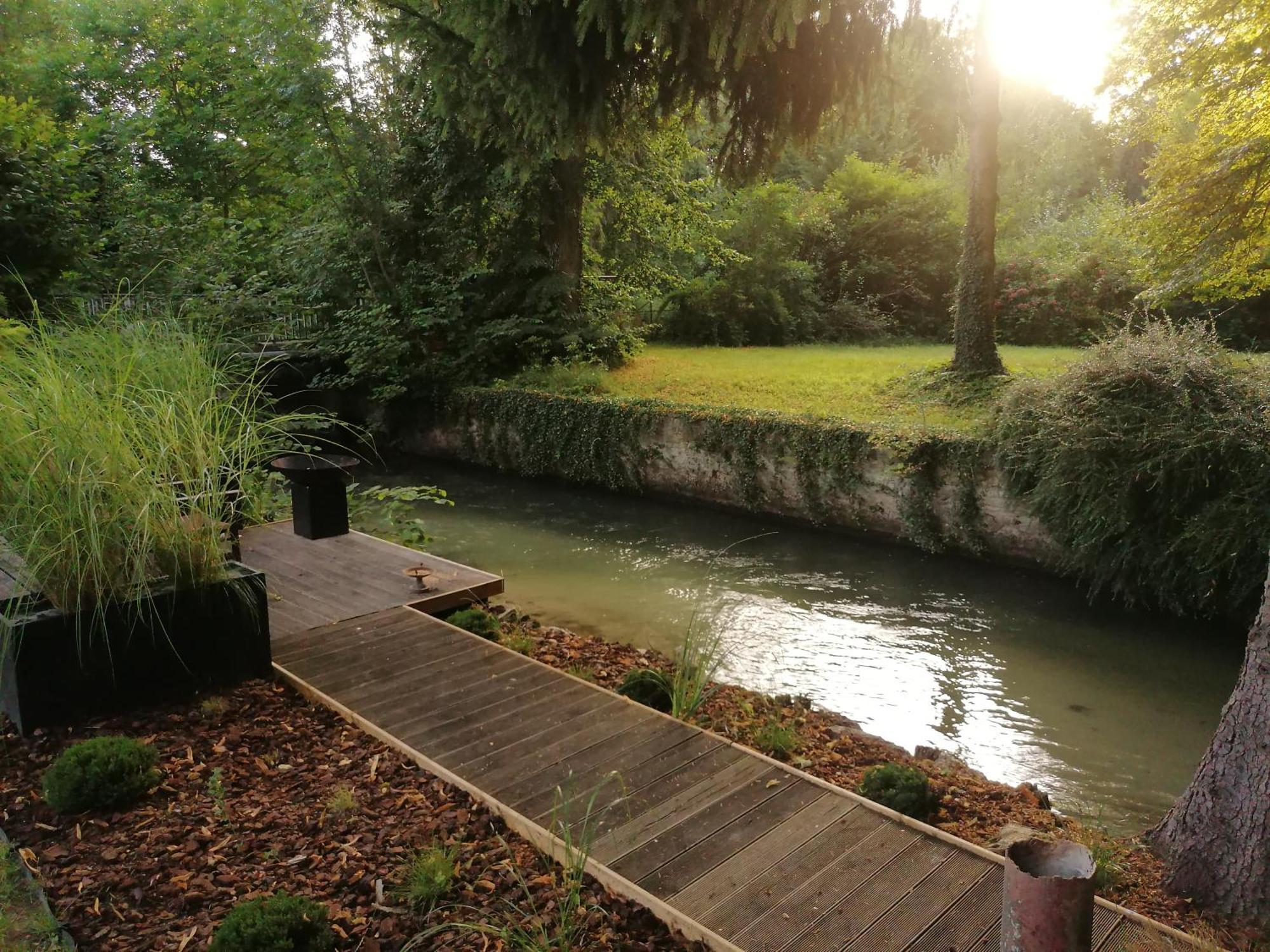 Bed and Breakfast Pavillon C.R Isles-sur-Suippe Exterior foto